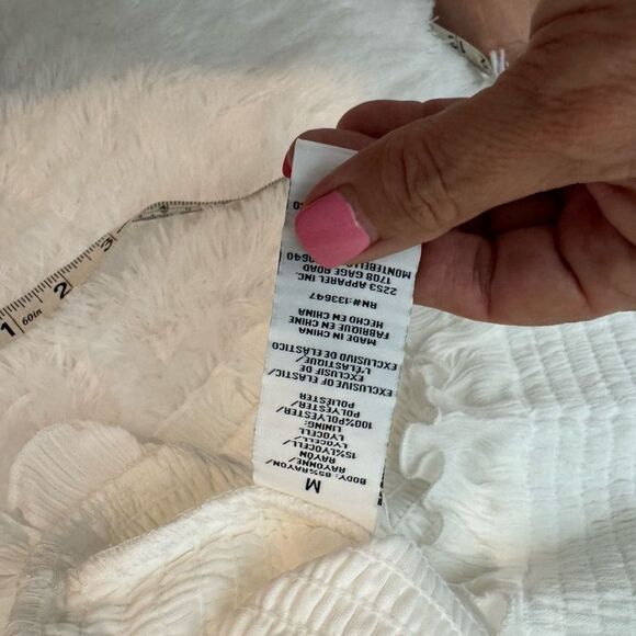 Celebrity Pink Long Sleeve Smocked Peasant Top Size M - Picture 5 of 8